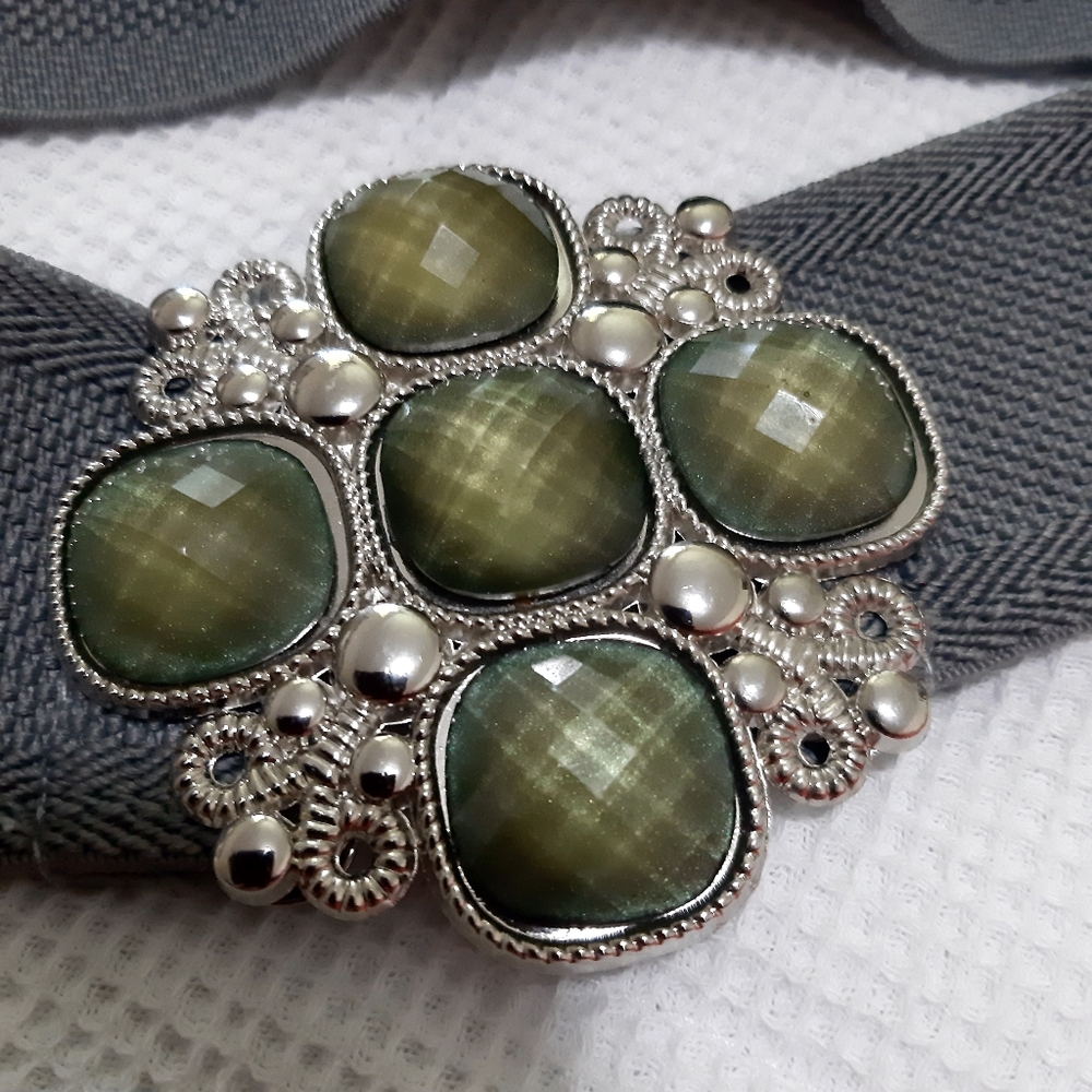 Green Renaissance Belt - Picture 3 of 4